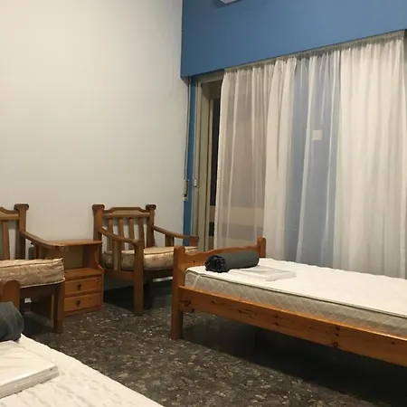 Hostel Past Or Trail *